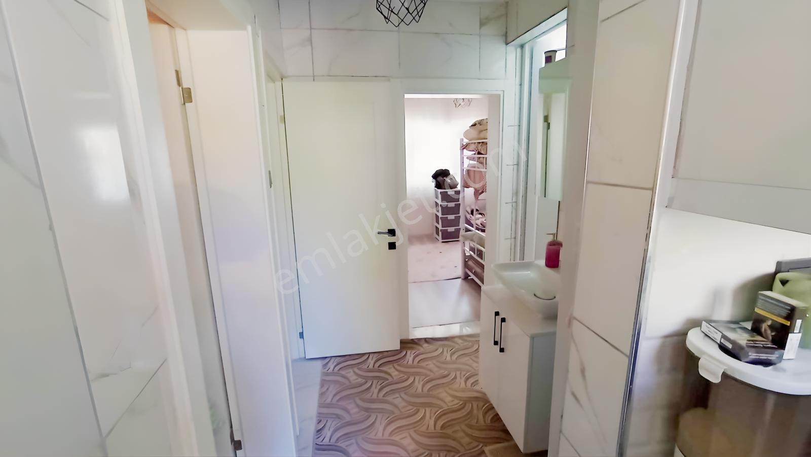 Bozyaka Sarıyer Mahallesi Sıfır Tadilatlı 2+1 Satılık Daire — fotoğraf 14