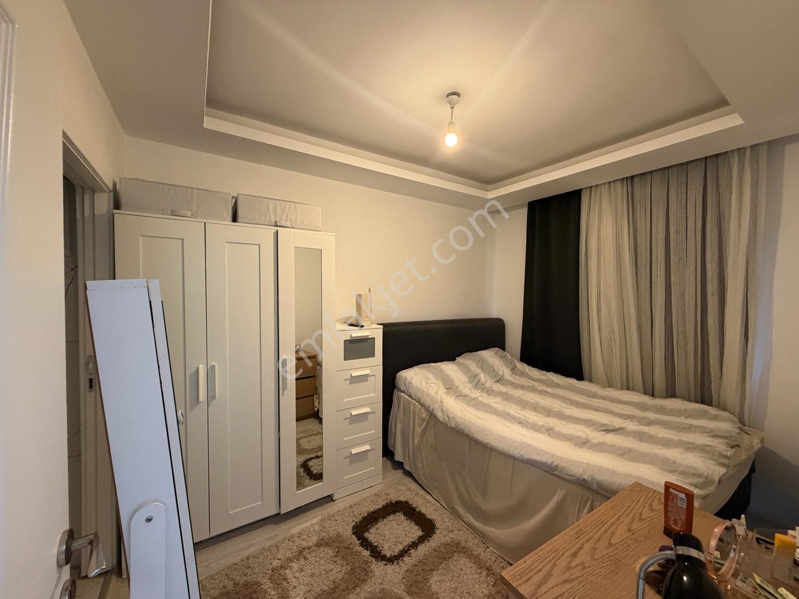 İncekte Teraslı Yüksek Kira Getirili Merkezi Konumda Satılık 2+1 — fotoğraf 21