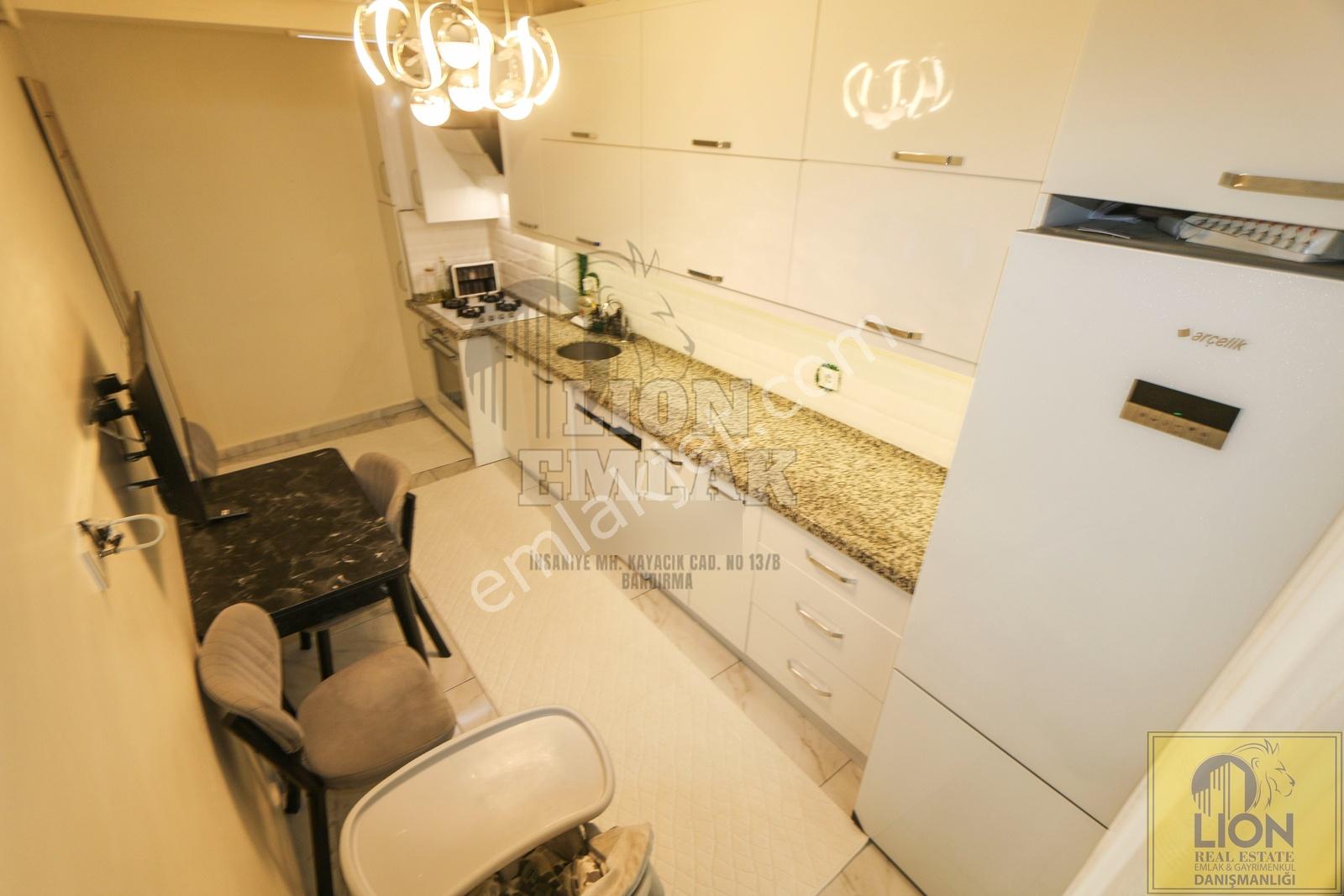 Lıon Emlak'tan Kapalı Pazar Yakını Ara Kat Balkonlu 2+1 Daire — fotoğraf 14