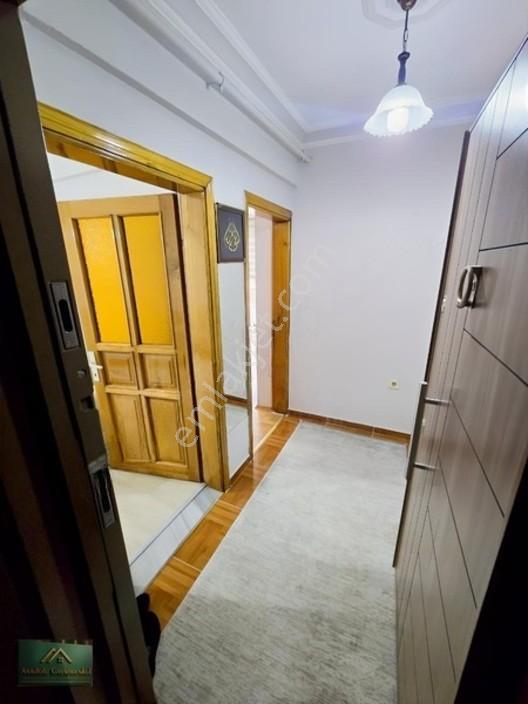 Şahincili Mahallesi'nde Satılık 4+1 Geniş Daire — fotoğraf 2