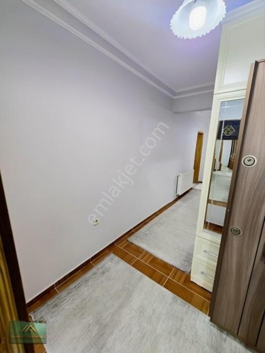 Şahincili Mahallesi'nde Satılık 4+1 Geniş Daire — fotoğraf 3