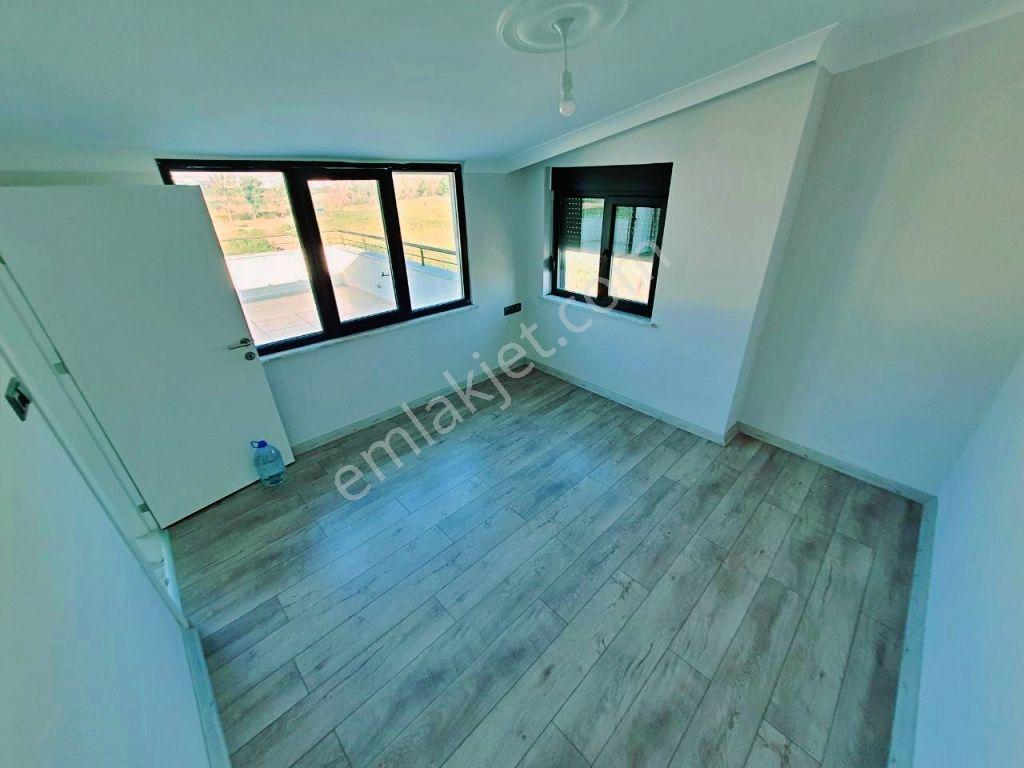 Uytundan Akçay Altınkumda Denize 150 Mt.asansörlü 3+1 Dubleks — fotoğraf 27