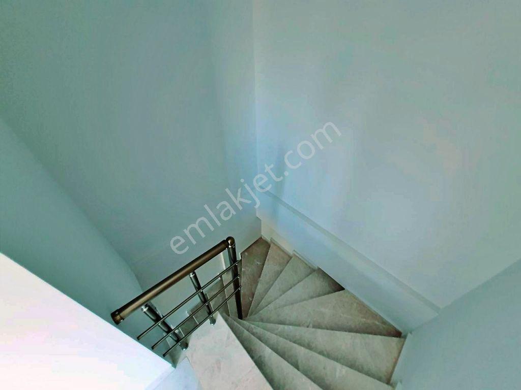 Uytundan Akçay Altınkumda Denize 150 Mt.asansörlü 3+1 Dubleks — fotoğraf 33