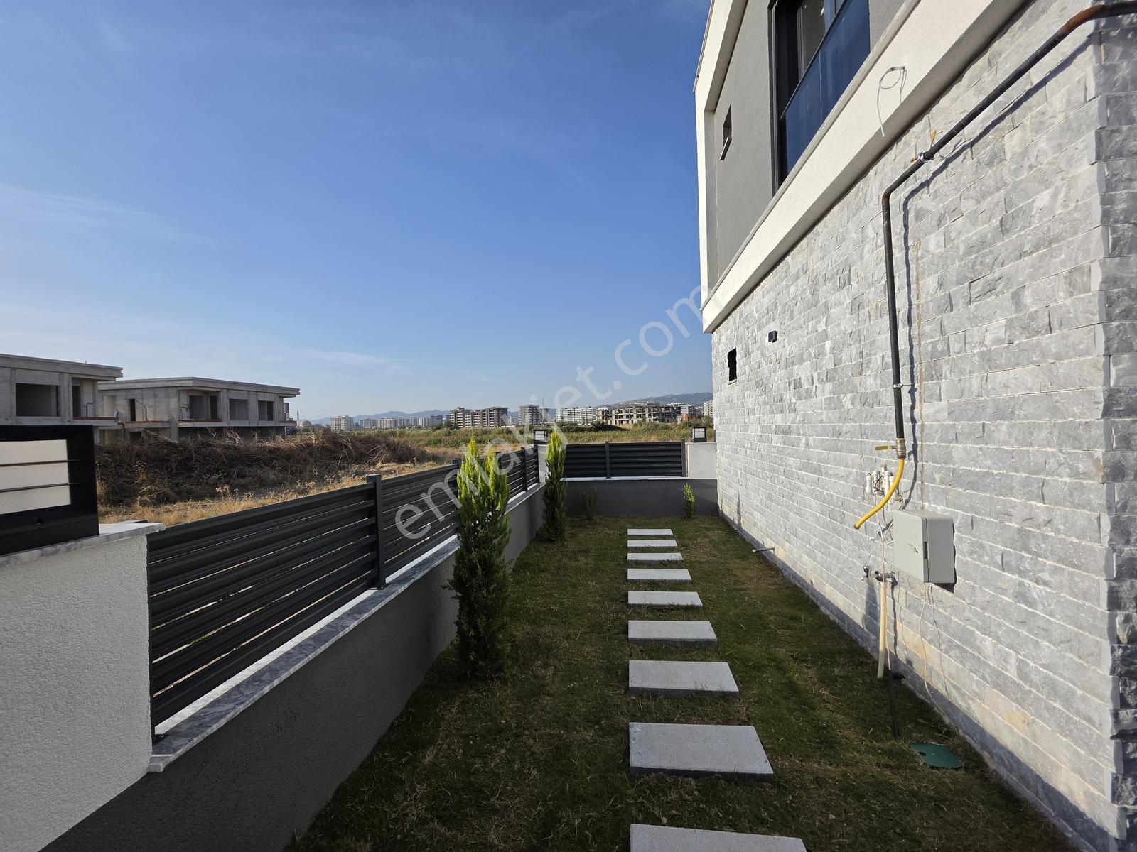 Remax Pin'den Şehir Hastahanesi Ve Rezidanslar Bölgesinde Villa — fotoğraf 5