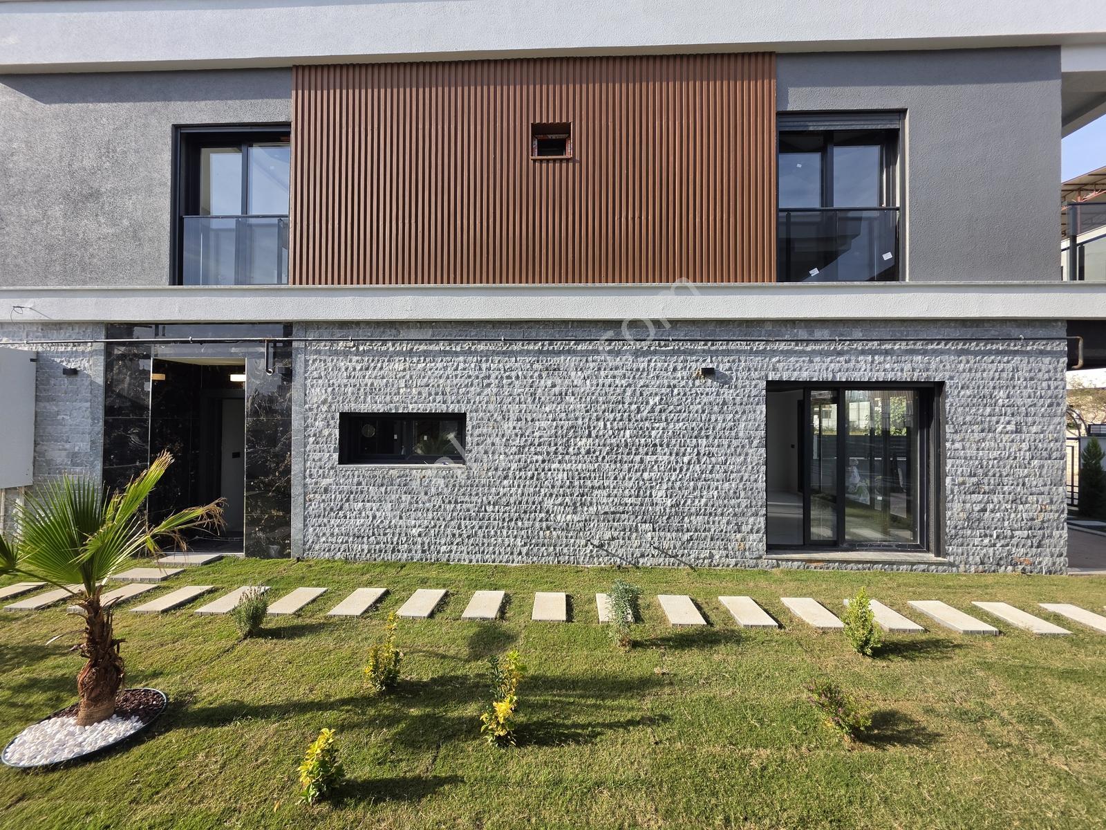 Remax Pin'den Şehir Hastahanesi Ve Rezidanslar Bölgesinde Villa — fotoğraf 6
