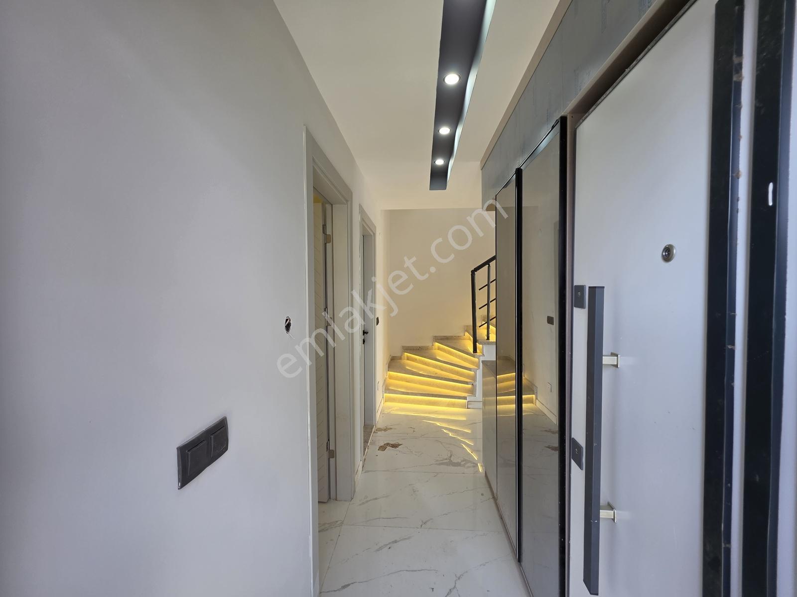 Remax Pin'den Şehir Hastahanesi Ve Rezidanslar Bölgesinde Villa — fotoğraf 8