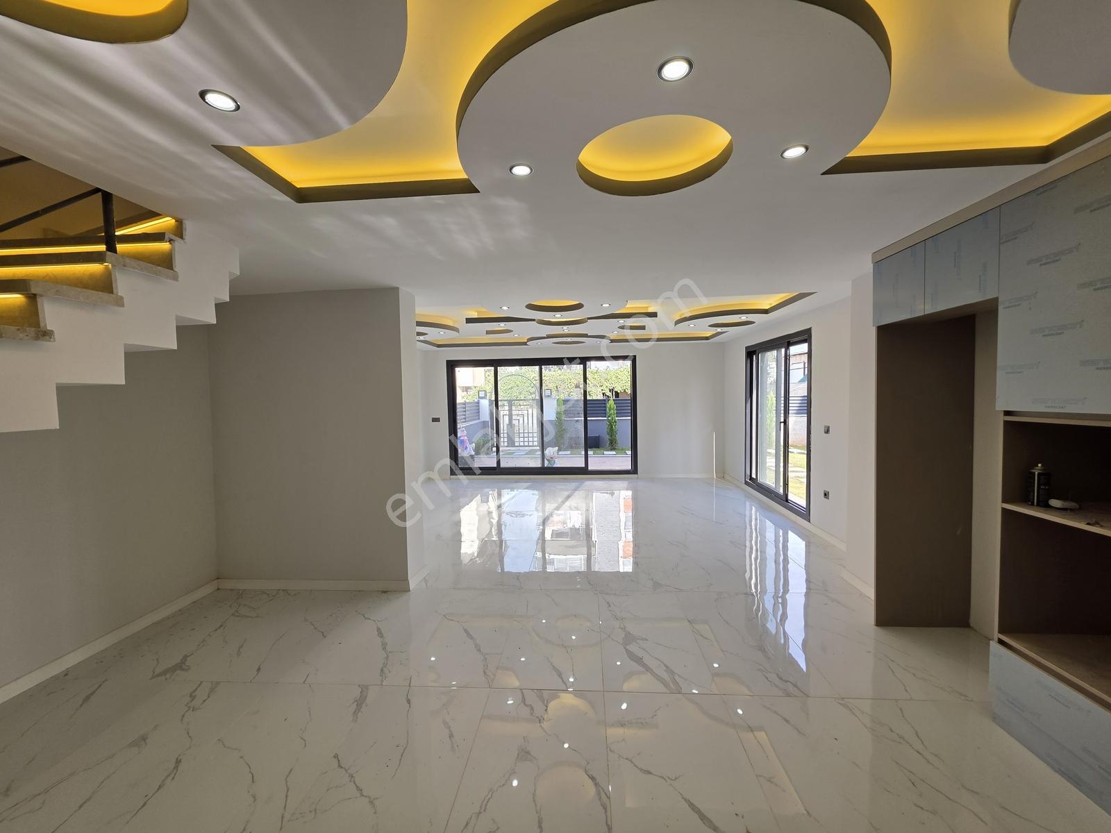 Remax Pin'den Şehir Hastahanesi Ve Rezidanslar Bölgesinde Villa — fotoğraf 11