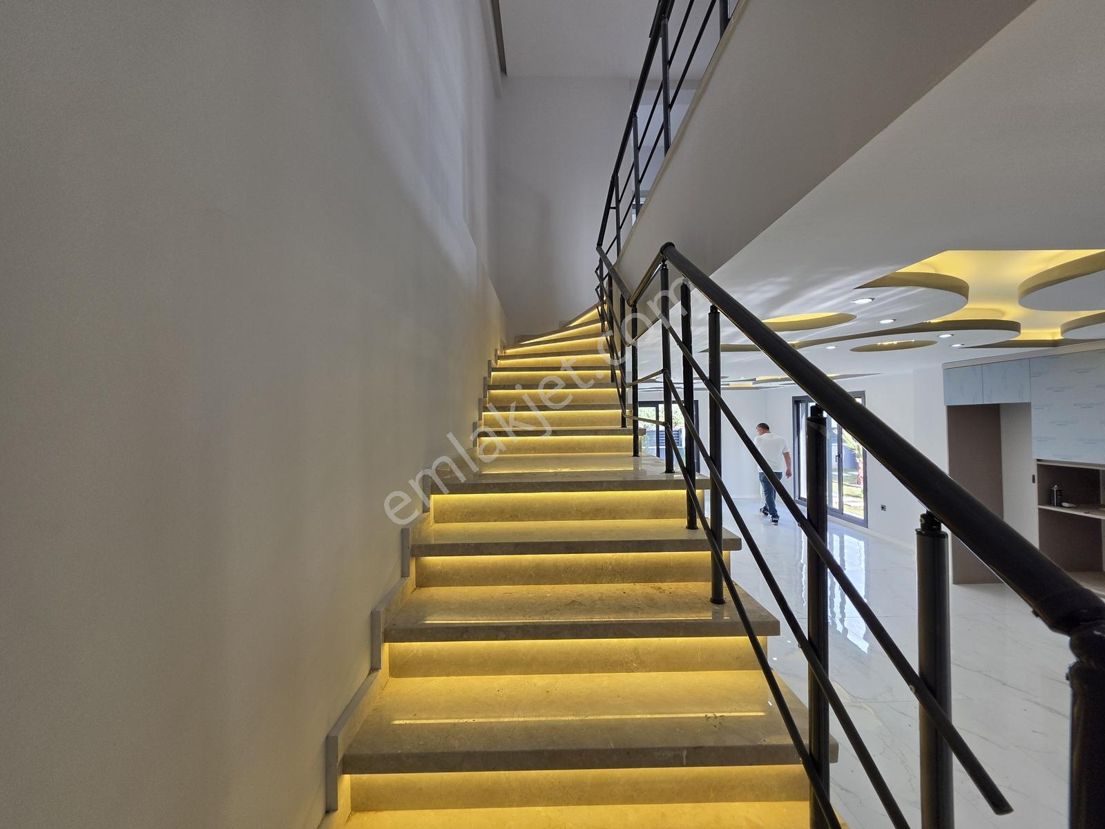 Remax Pin'den Şehir Hastahanesi Ve Rezidanslar Bölgesinde Villa — fotoğraf 16