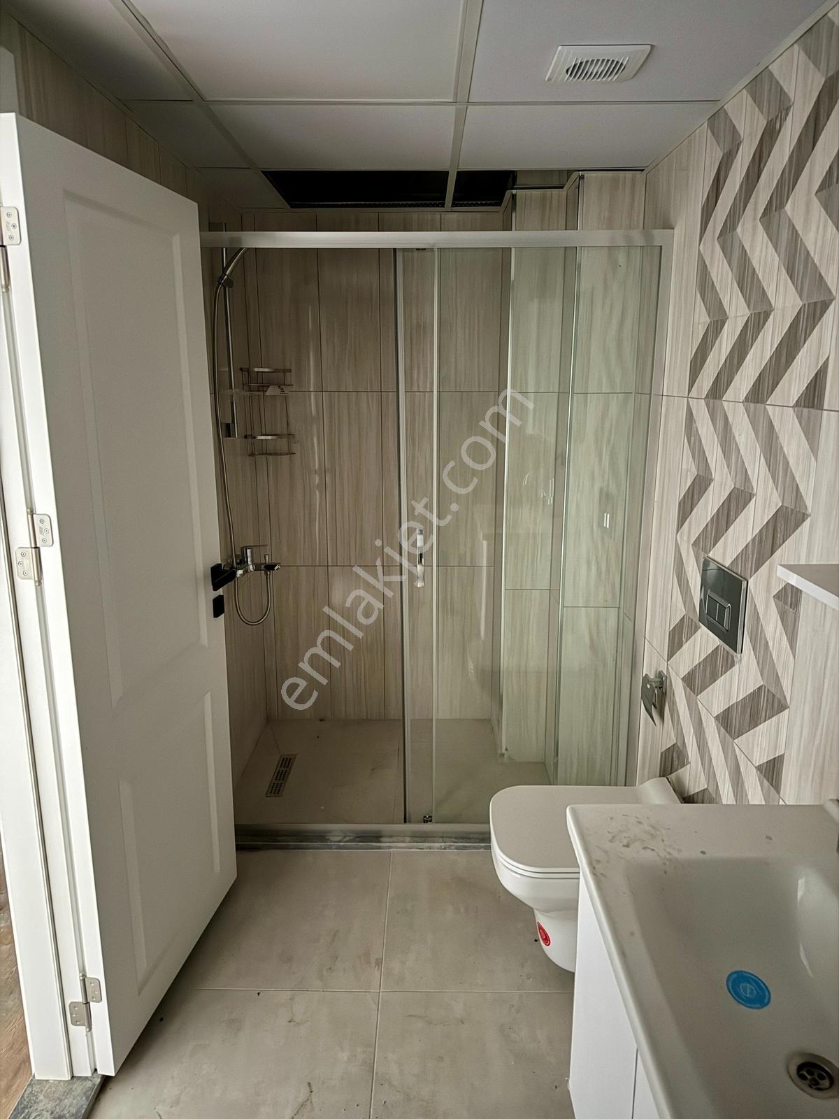 Humax...erikliman Mah.de Çift Asansörlü Binada / 65m2 1+1 Daire — fotoğraf 5