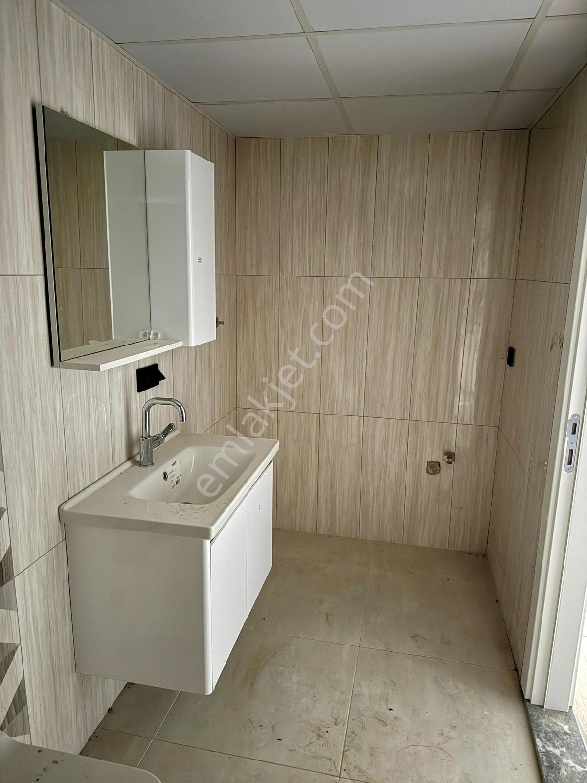 Humax...erikliman Mah.de Çift Asansörlü Binada / 65m2 1+1 Daire — fotoğraf 6