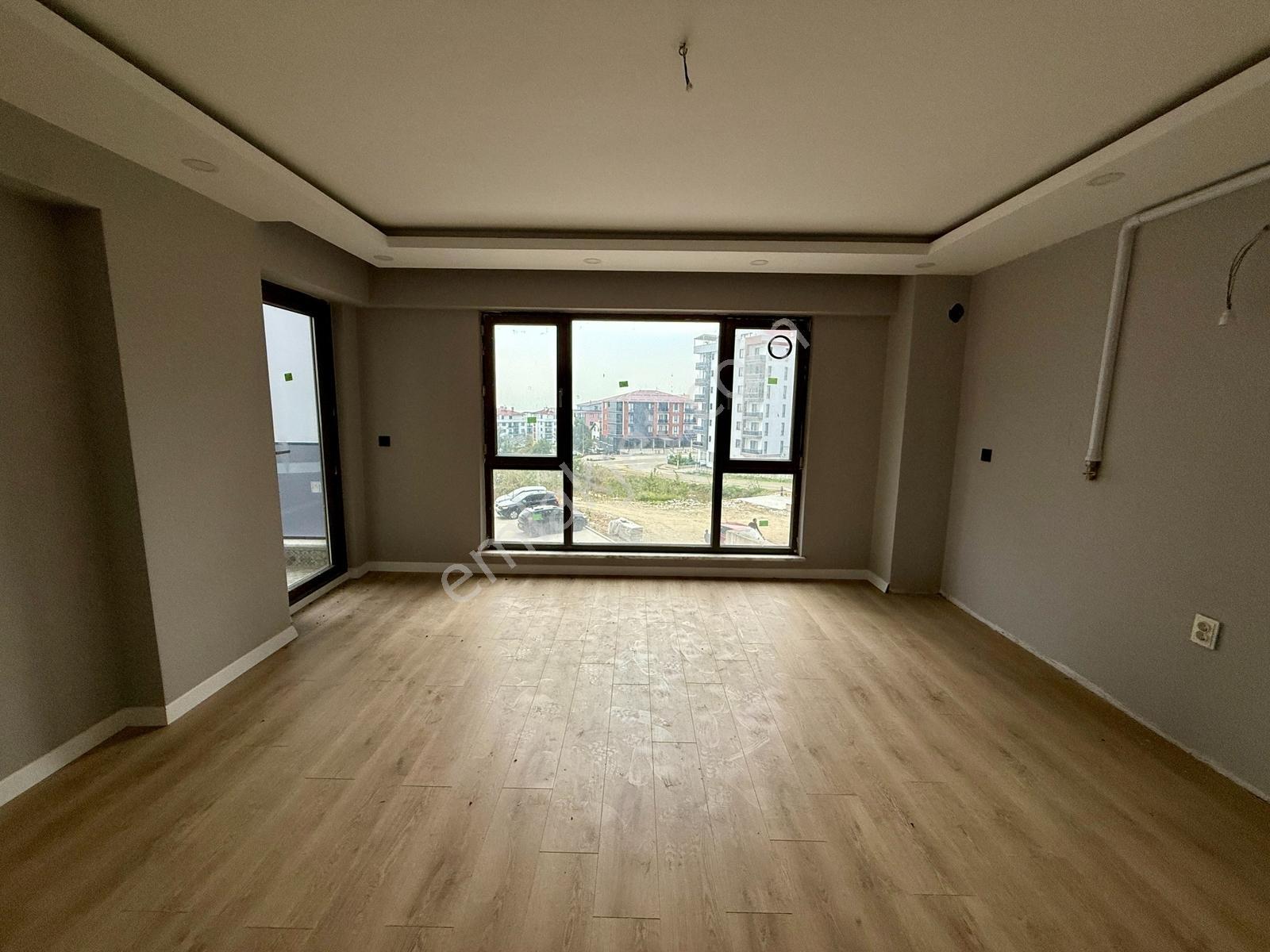 Humax...erikliman Mah.de Çift Asansörlü Binada / 65m2 1+1 Daire — fotoğraf 8