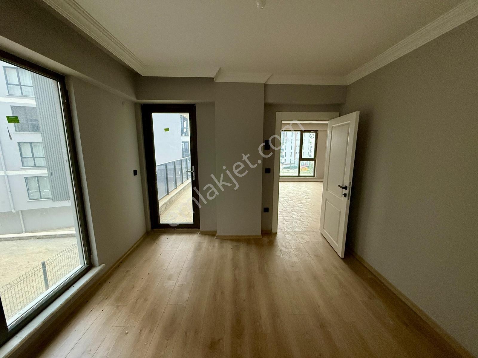 Humax...erikliman Mah.de Çift Asansörlü Binada / 65m2 1+1 Daire — fotoğraf 14