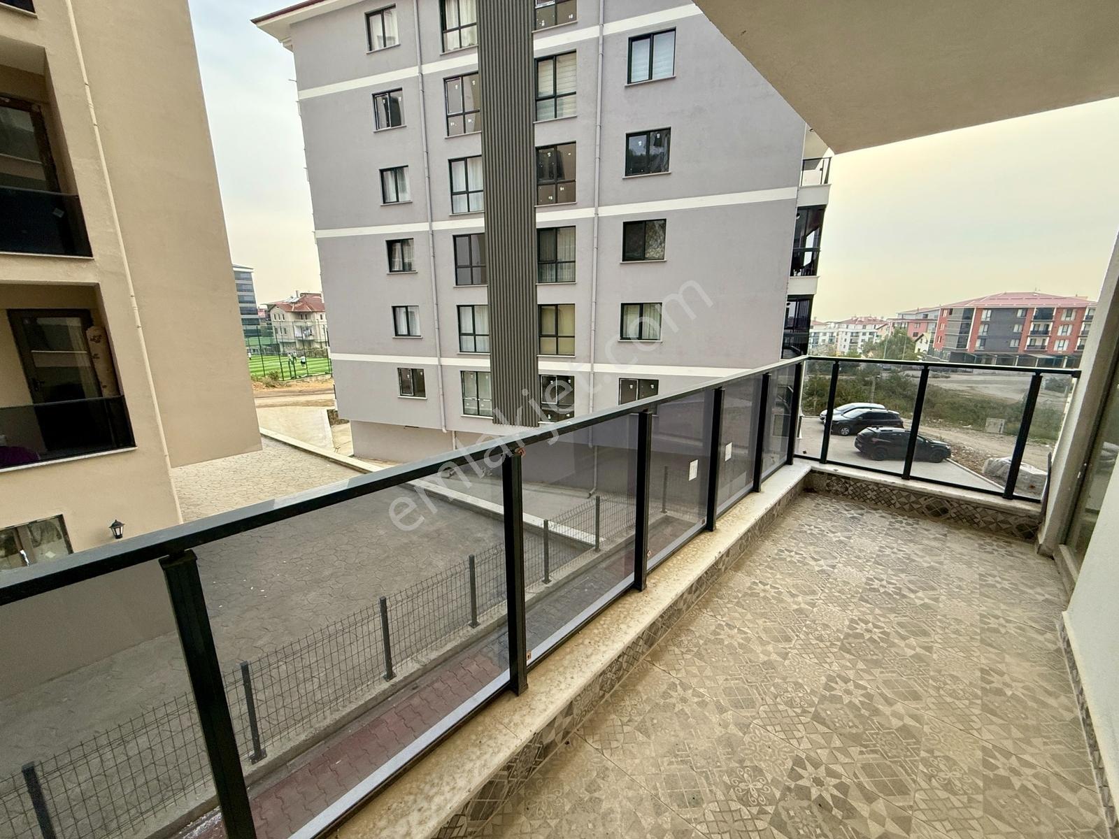 Humax...erikliman Mah.de Çift Asansörlü Binada / 65m2 1+1 Daire — fotoğraf 16
