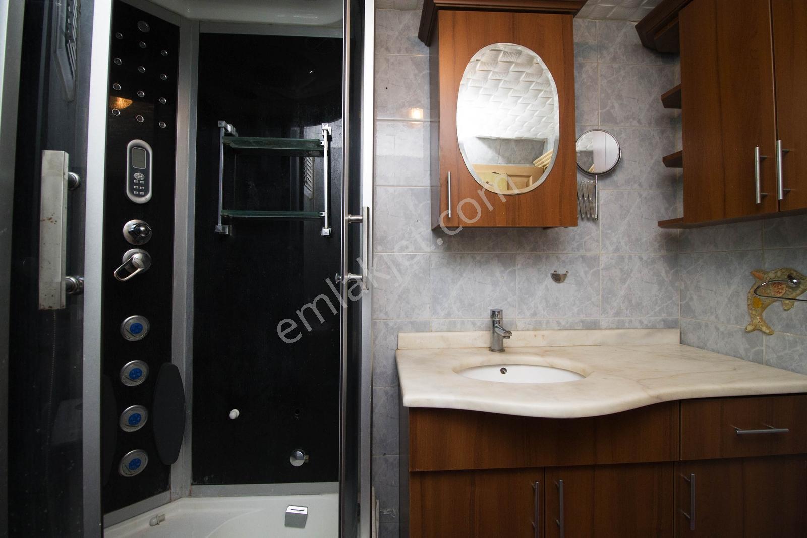Bahçelievler Siyavuşpaşa'da Kiracılı 3+1 | 115 M² | Asansörlü — fotoğraf 17