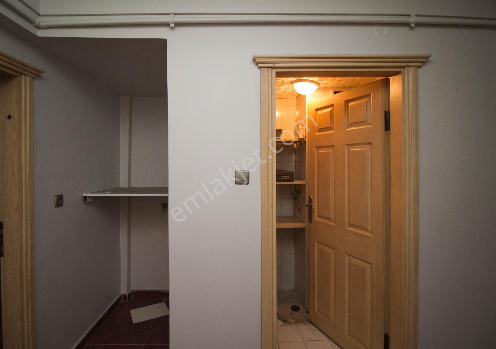 Bahçelievler Siyavuşpaşa'da Kiracılı 3+1 | 115 M² | Asansörlü — fotoğraf 21