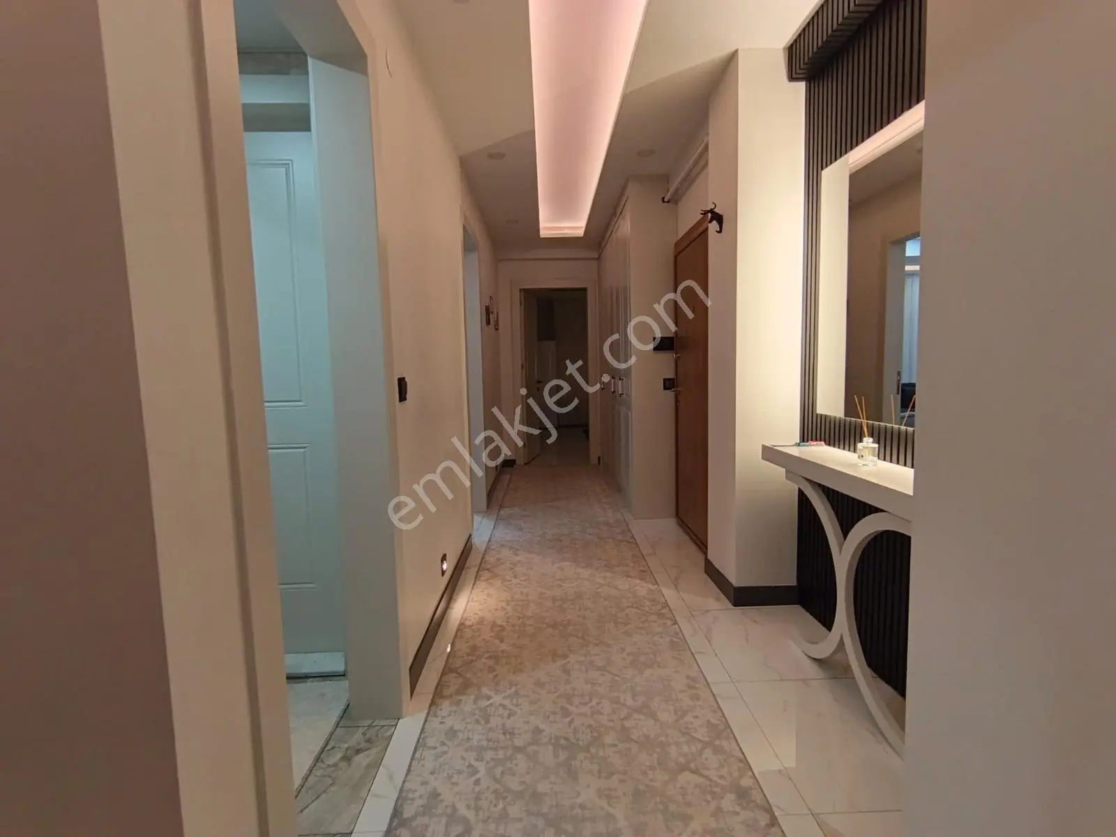 Remax Model Den Değırmenönü Mahallesınde Genış 3+1 Satılık Daıre — fotoğraf 7