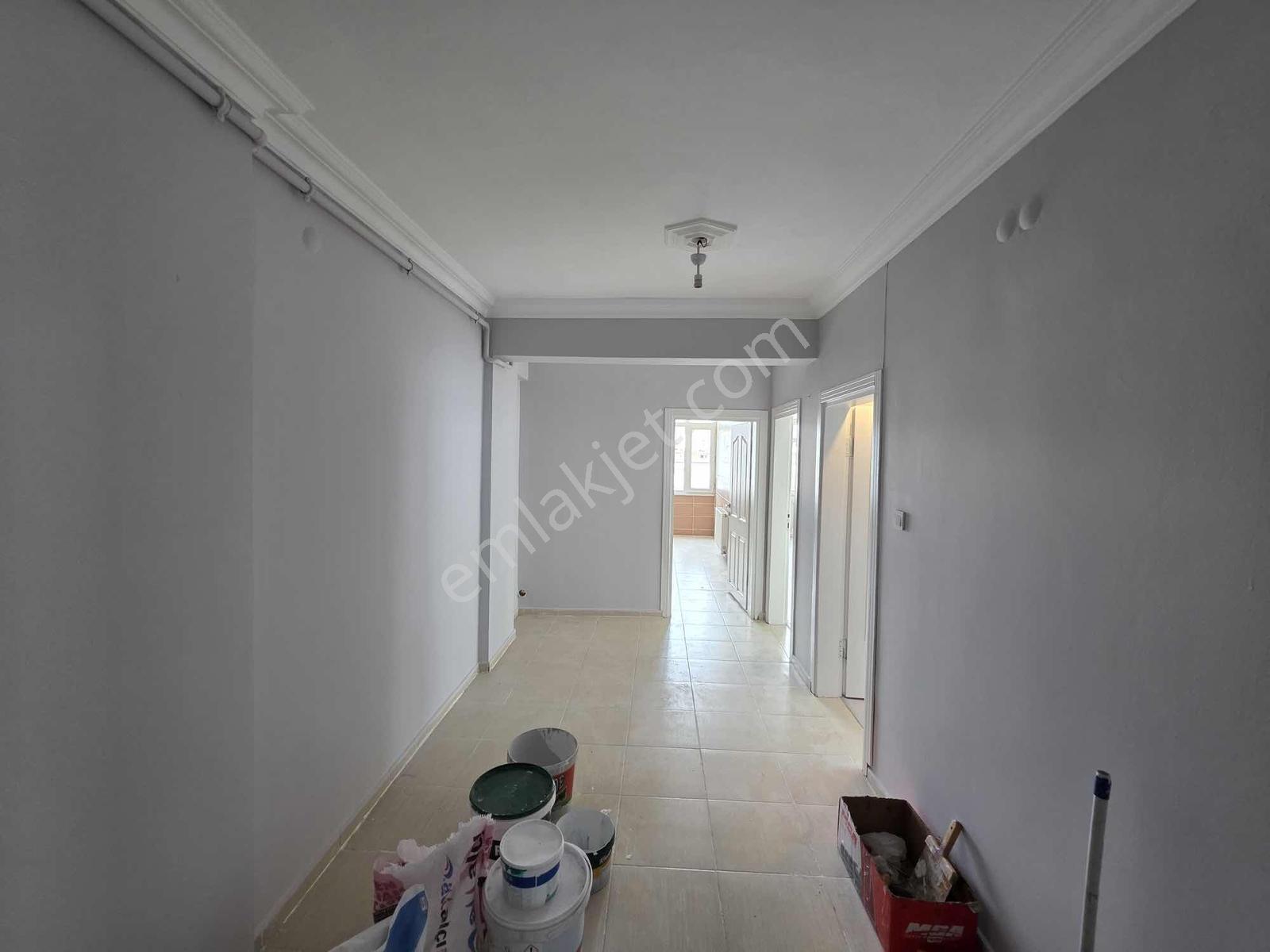 İrmet Hastanesi Yanı Merkezi Konumda Satılık 3+1 Daire — fotoğraf 17
