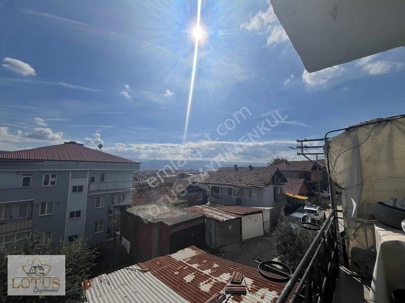 İzmit Merkezi Konumda 2 Katlı Müstakil Manzaralı Satılık Bina — fotoğraf 28