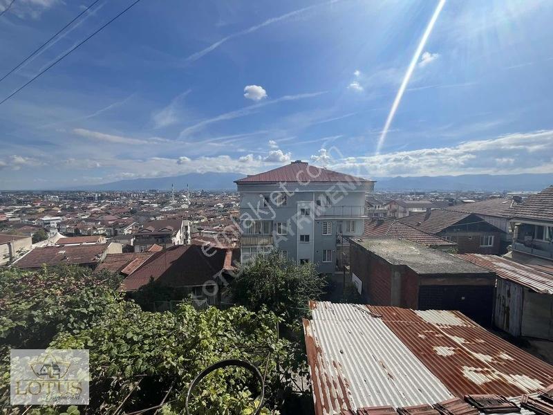 İzmit Merkezi Konumda 2 Katlı Müstakil Manzaralı Satılık Bina — fotoğraf 29