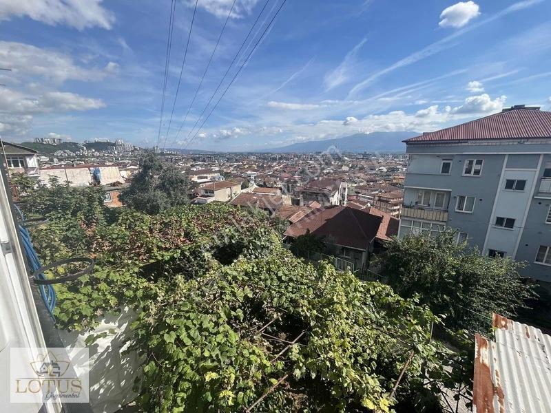 İzmit Merkezi Konumda 2 Katlı Müstakil Manzaralı Satılık Bina — fotoğraf 30
