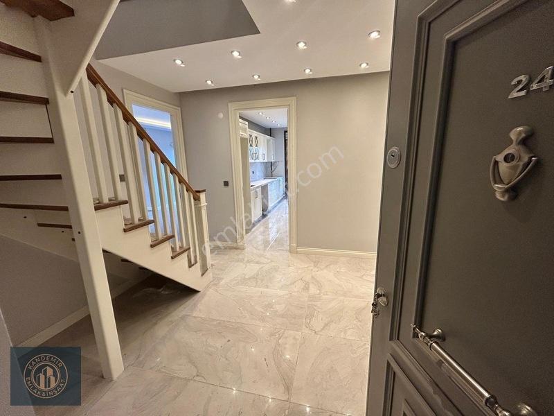 Üsküdar Altunizade Ön Cephe 4+2 Net 200 M2 Lüks Dubleks Daire — fotoğraf 3