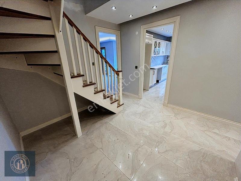 Üsküdar Altunizade Ön Cephe 4+2 Net 200 M2 Lüks Dubleks Daire — fotoğraf 7