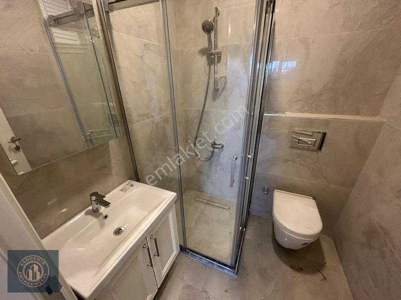 Üsküdar Altunizade Ön Cephe 4+2 Net 200 M2 Lüks Dubleks Daire — fotoğraf 28