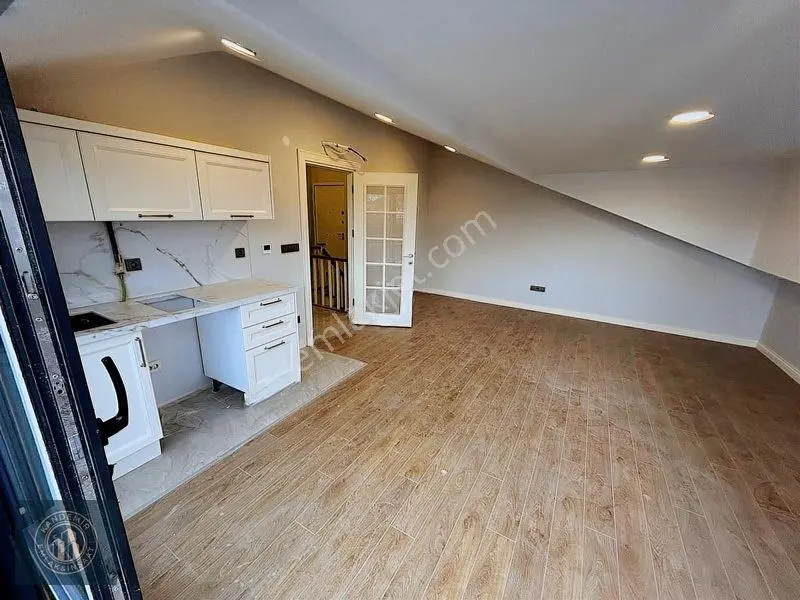 Üsküdar Altunizade Ön Cephe 4+2 Net 200 M2 Lüks Dubleks Daire — fotoğraf 34