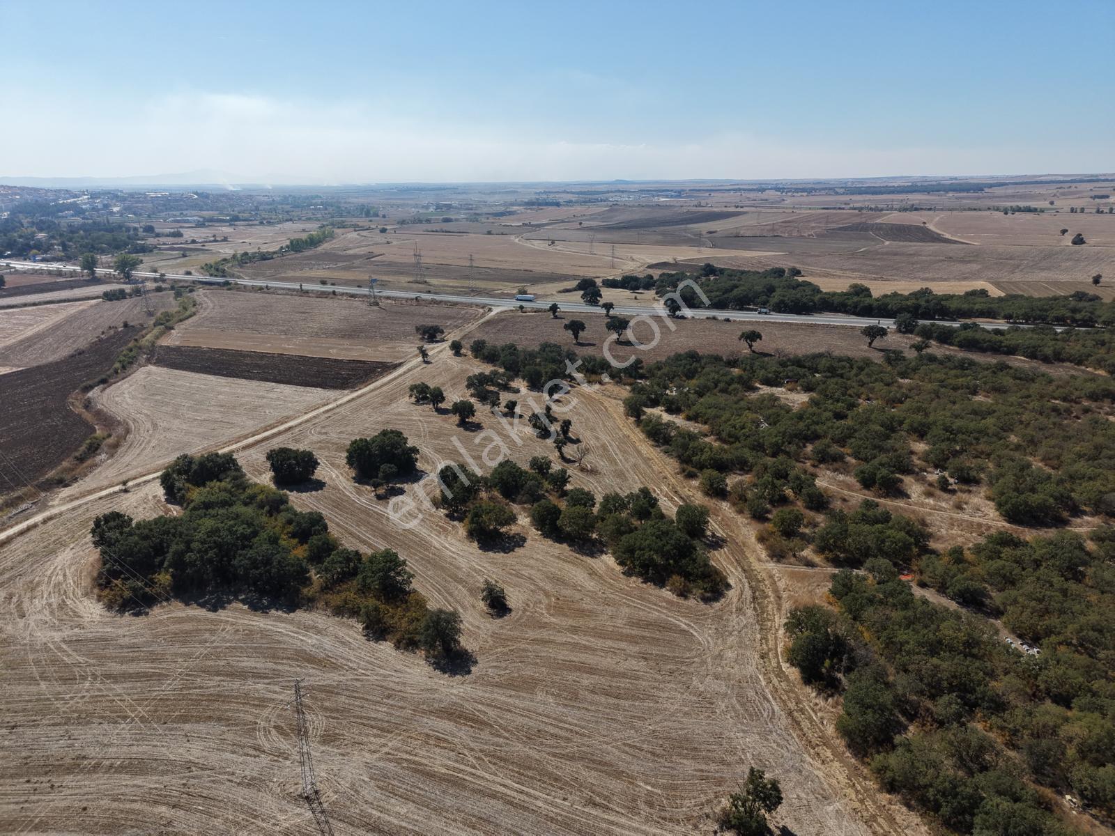 Ege Emlaktan İstasyon Mah. Ana Yola 50m Mesafede Satılık Tarla — fotoğraf 6