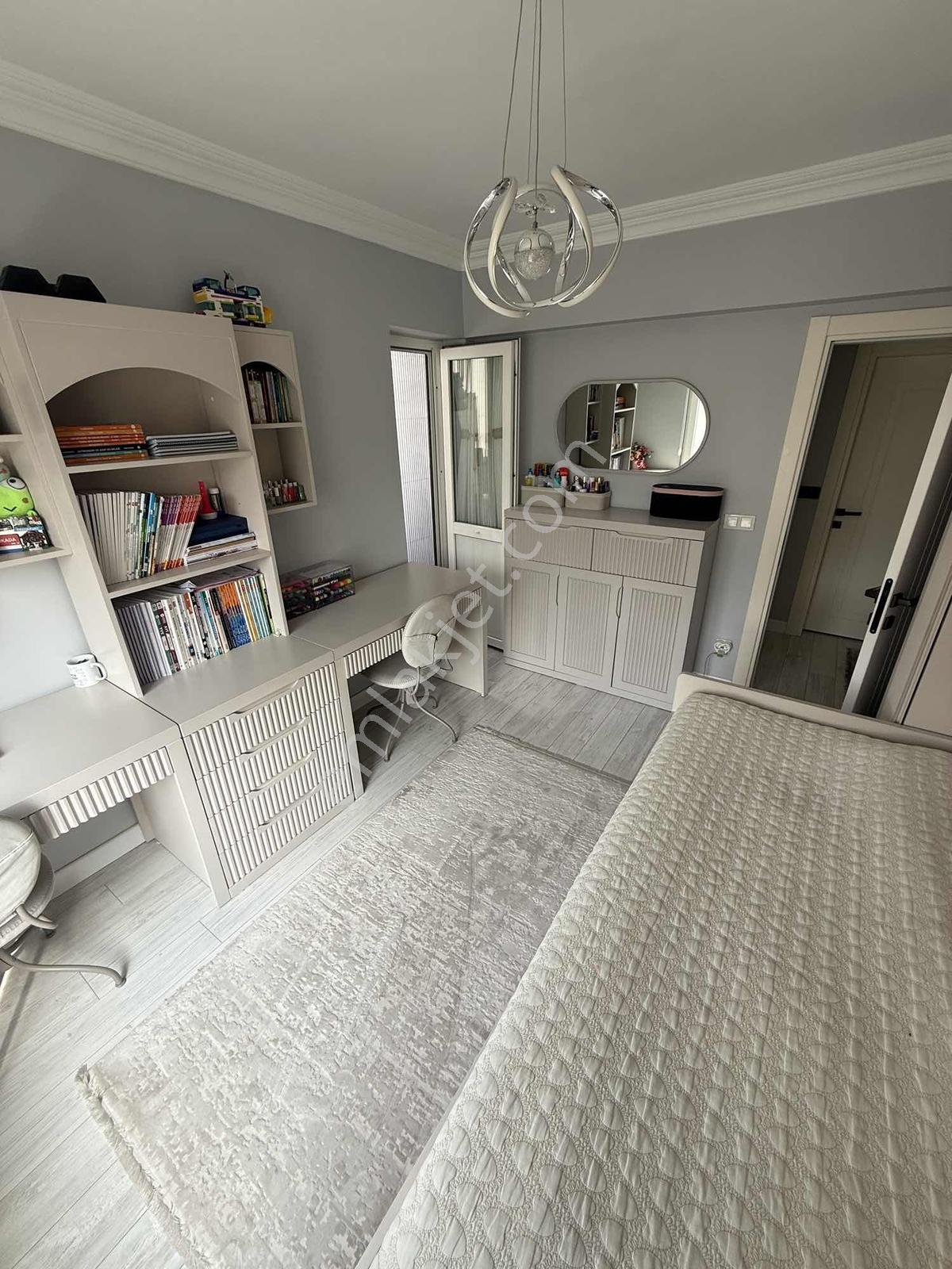 Şerifali Tatlısu Elalmış Caddesi 135m2 Otoparklı 3+1 Daire — fotoğraf 12