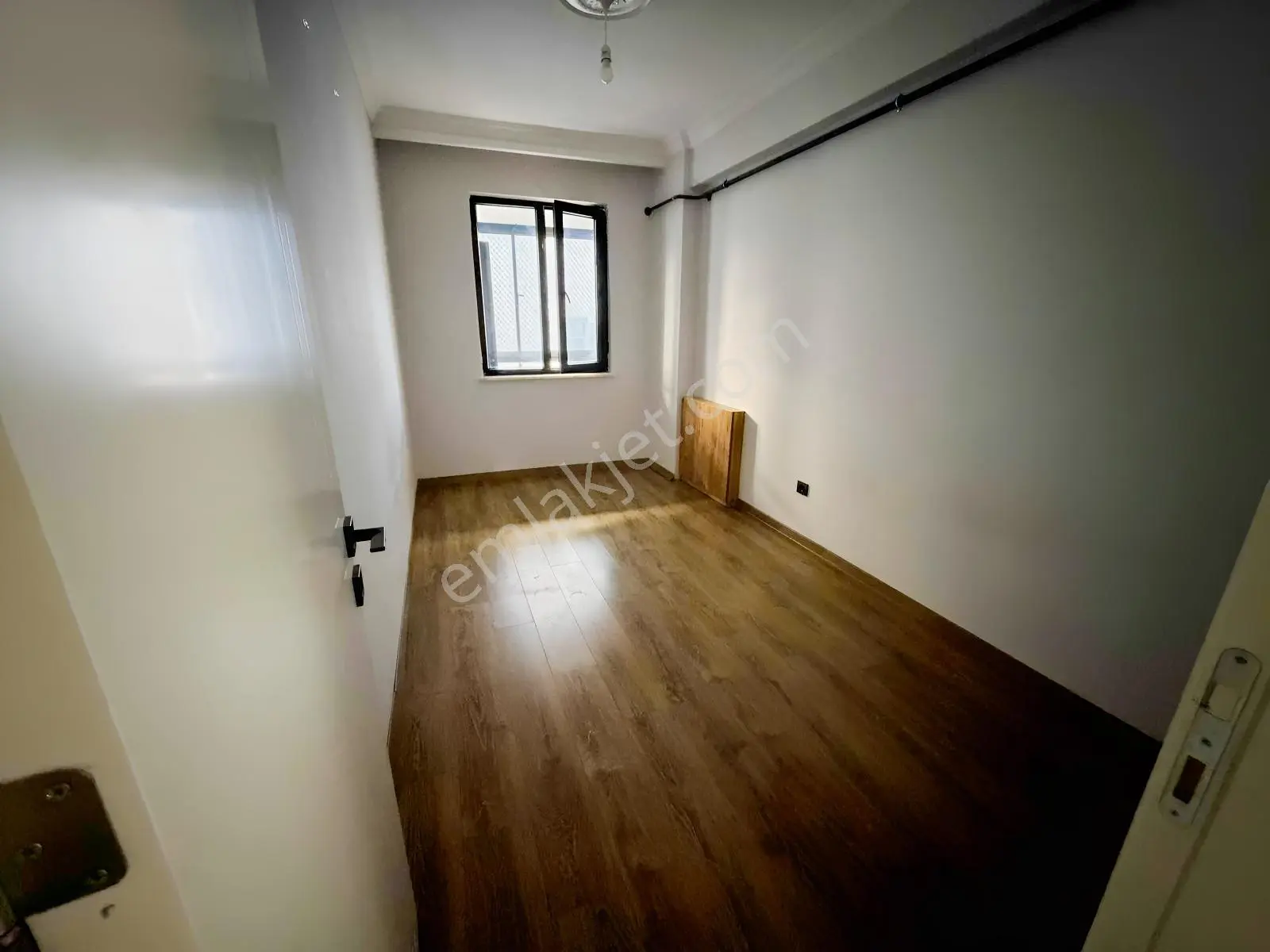 Cumhuriyet Mahallesinde Satılık 2+1 Daire — fotoğraf 11