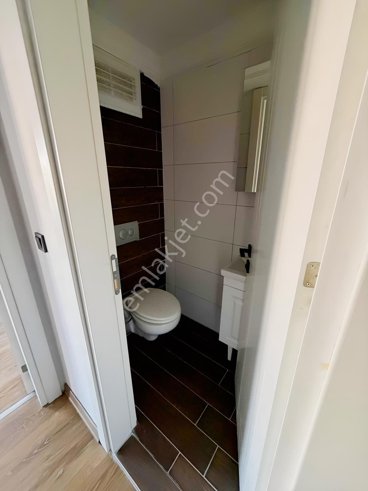 Cumhuriyet Mahallesinde Satılık 2+1 Daire — fotoğraf 13