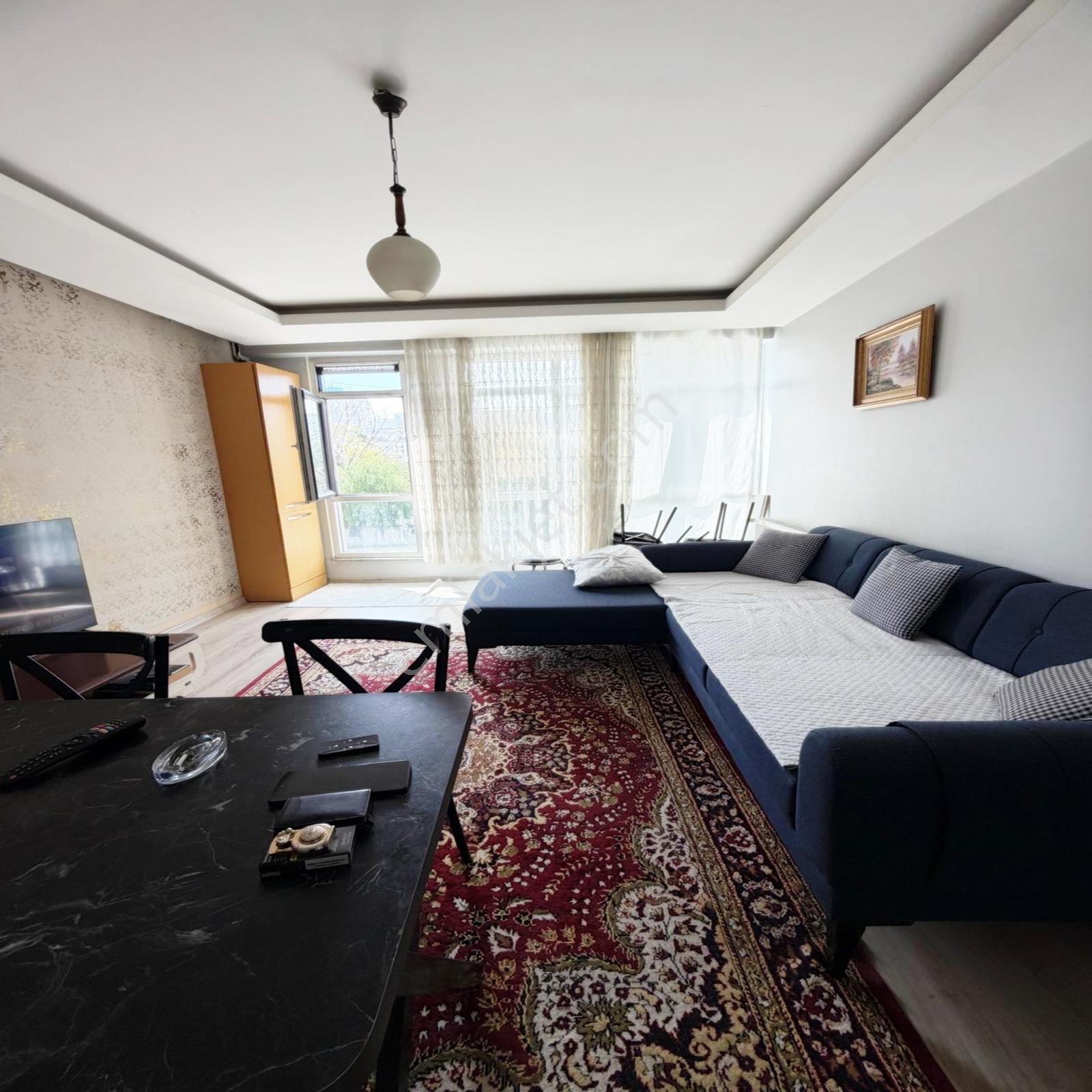 Alçak Katlı Site İçi 1+1 Kat Kat Mülkiyetli Satılık Daire — fotoğraf 6