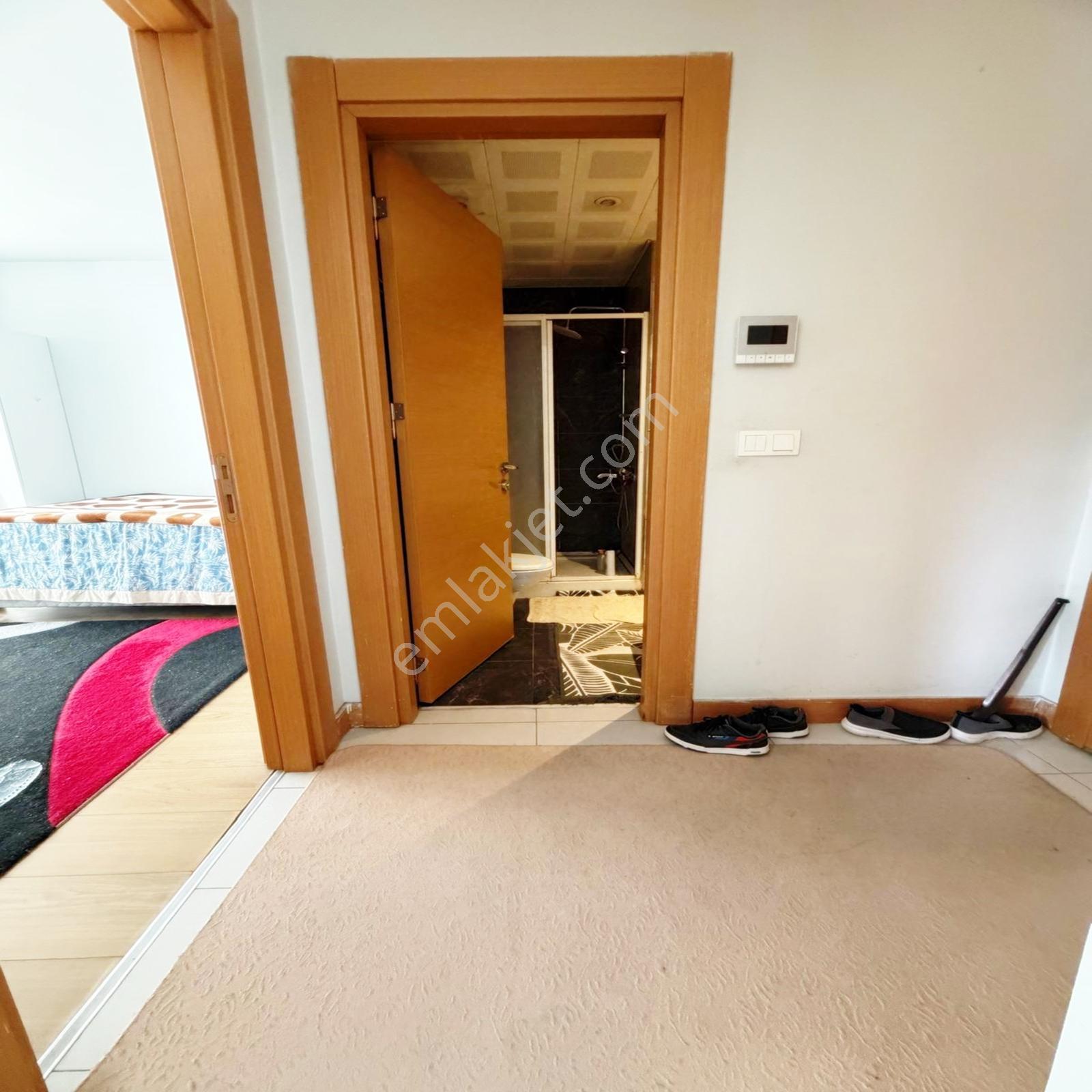 Alçak Katlı Site İçi 1+1 Kat Kat Mülkiyetli Satılık Daire — fotoğraf 10