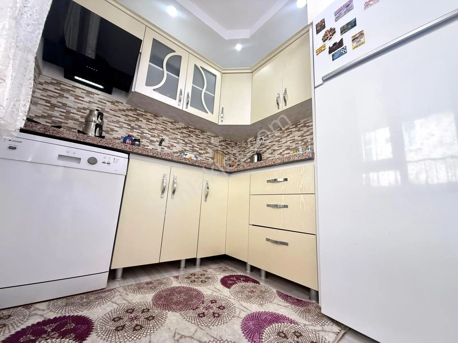 Referans'tan Akçay Merkez'den Ön Cephe Çift Balkon Kaçırılmayacak 2+1 Daire — fotoğraf 24