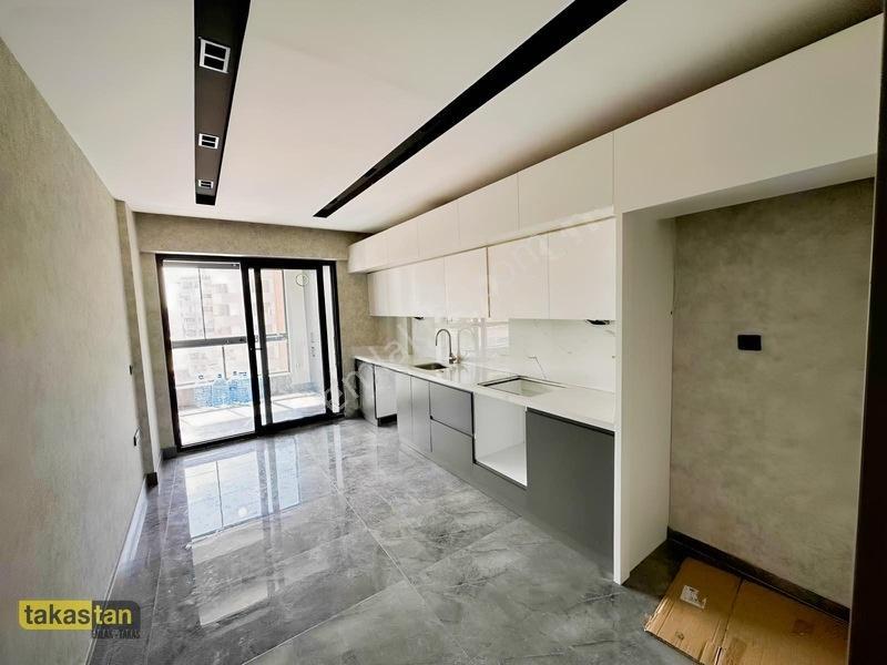 Fıstıklı Mah. Arakat 3+1 Masrafsız Oturuma Hazır Daire