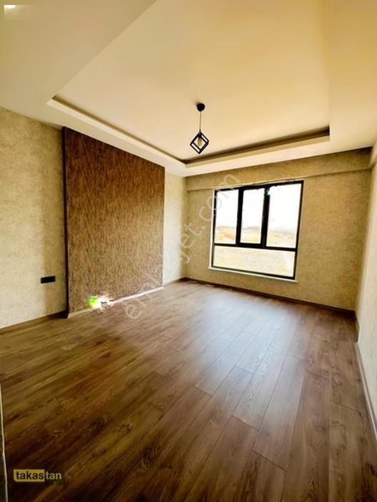 Fıstıklı Mah. Arakat 3+1 Masrafsız Oturuma Hazır Daire — fotoğraf 7
