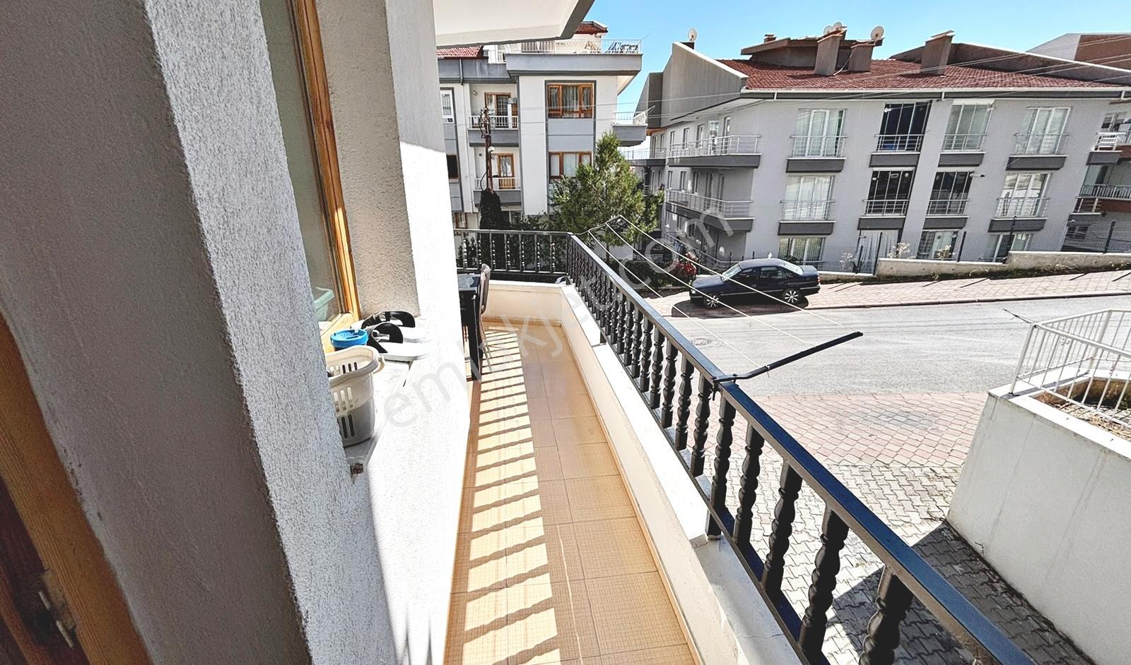Osmangazi'de Cadde Yakını Katta Asansörlü Ön Cephe 3+1 Daire — fotoğraf 7
