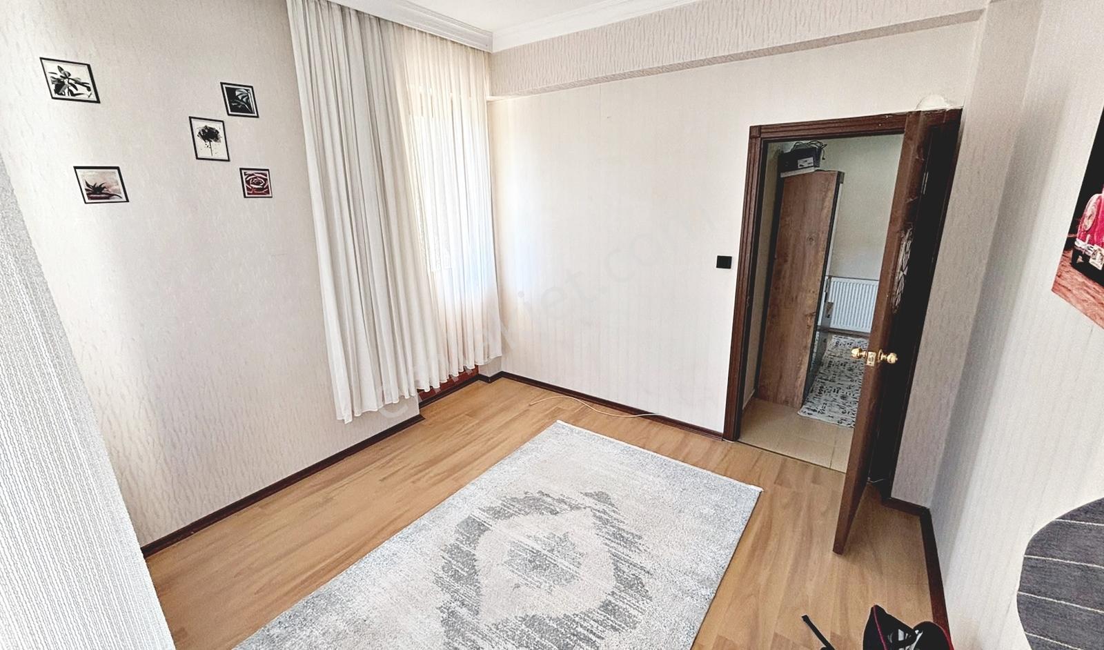 Osmangazi'de Cadde Yakını Katta Asansörlü Ön Cephe 3+1 Daire — fotoğraf 13