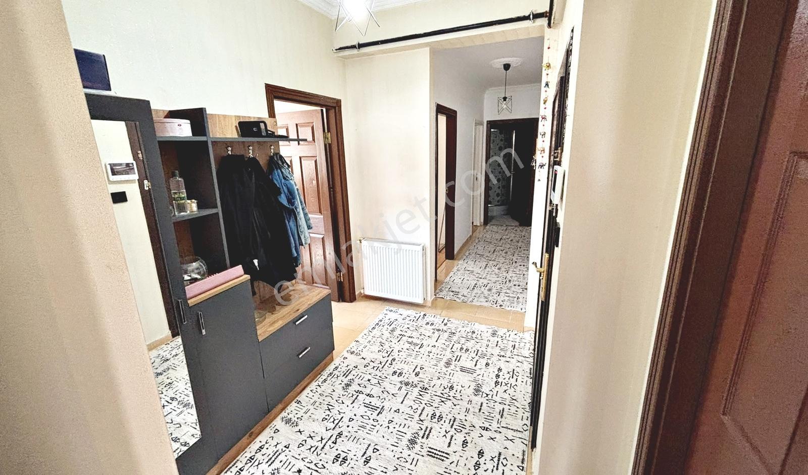 Osmangazi'de Cadde Yakını Katta Asansörlü Ön Cephe 3+1 Daire — fotoğraf 28
