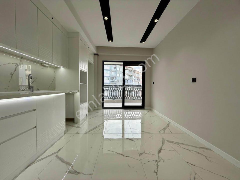 Beylikdüzü 5m Migros Arkası Metrobüse Komşu 2+1 Lüx Dairemiz — fotoğraf 3