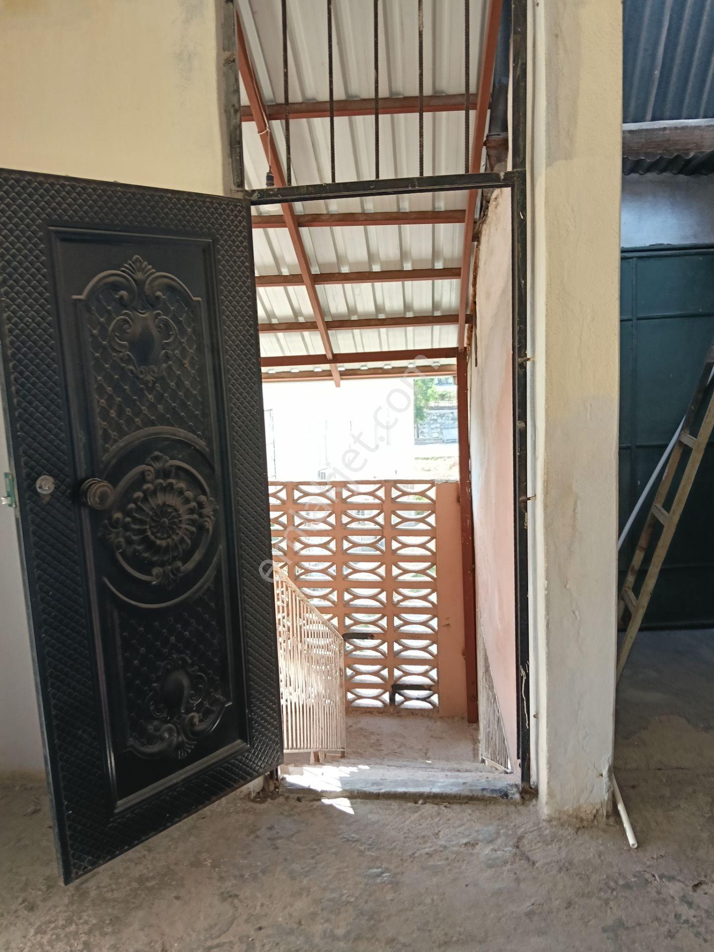 Tarsus Mithatpaşa Da Satılık Kat Mülkiyetli 3.kat 130 M2,2+1 Kelepir — fotoğraf 16
