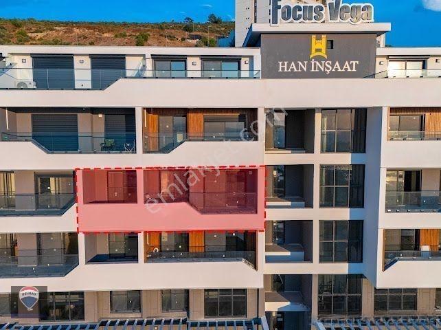 Focus Vega Kuşadasının En İyi Manzarasına Sahip Yeni Lüks 2+1 Daire — fotoğraf 6