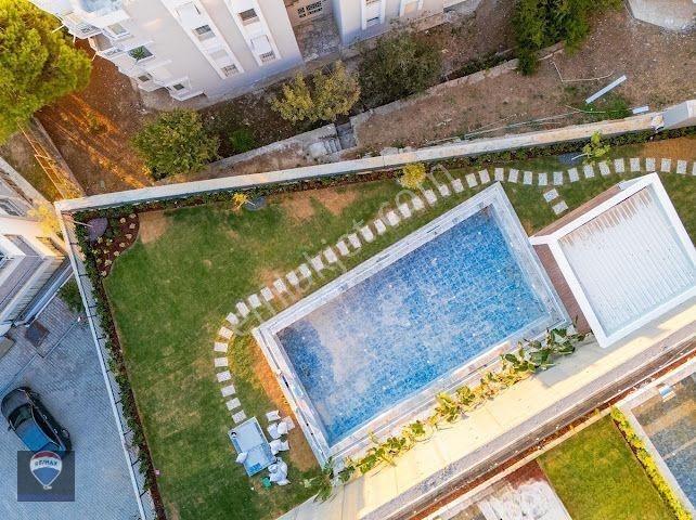 Focus Vega Kuşadasının En İyi Manzarasına Sahip Yeni Lüks 2+1 Daire — fotoğraf 9