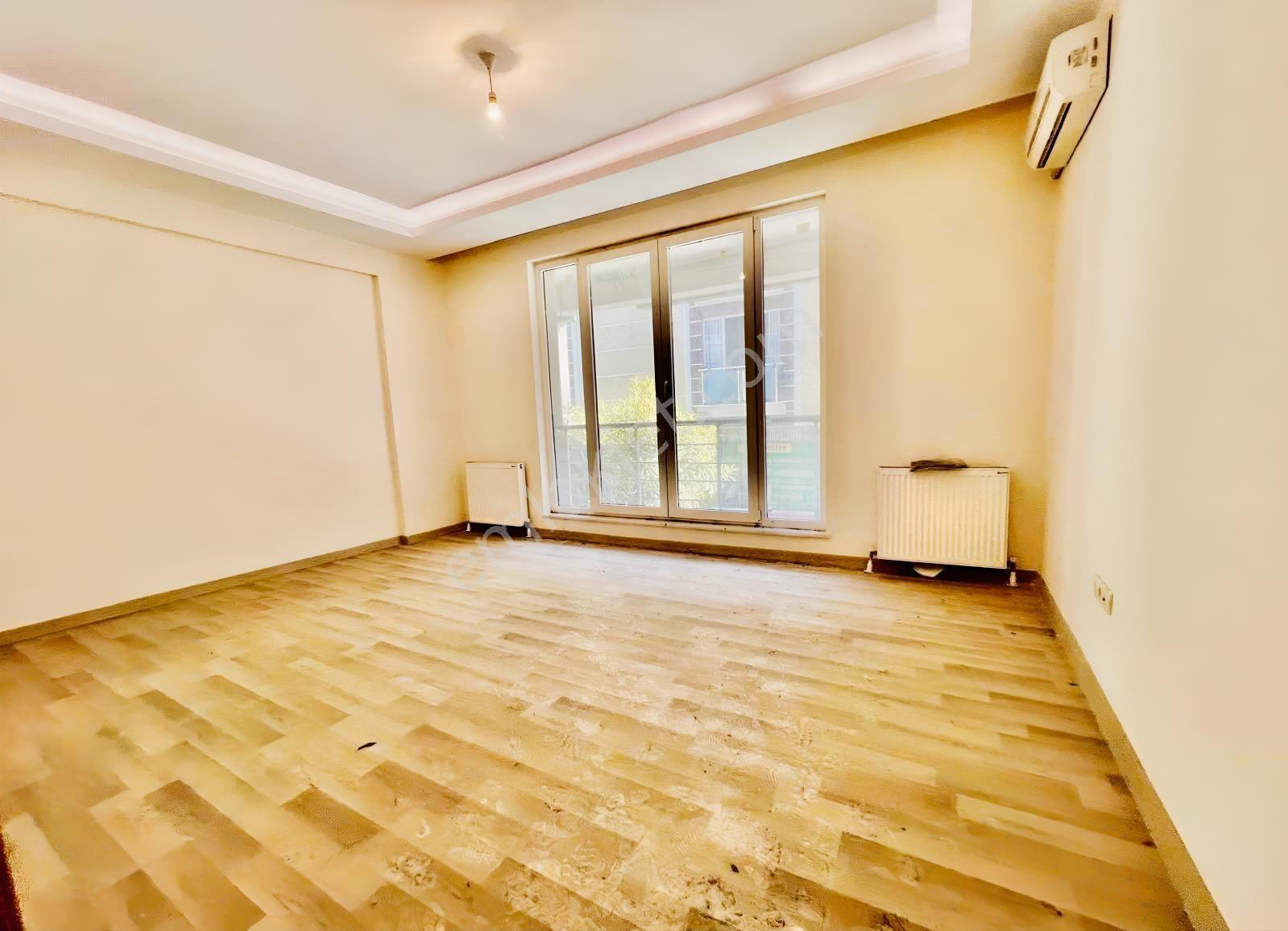İmren Gayrimenkulden Sefaköy Merkezde 2+1 75 M2 Y.Girş Yeni Bina