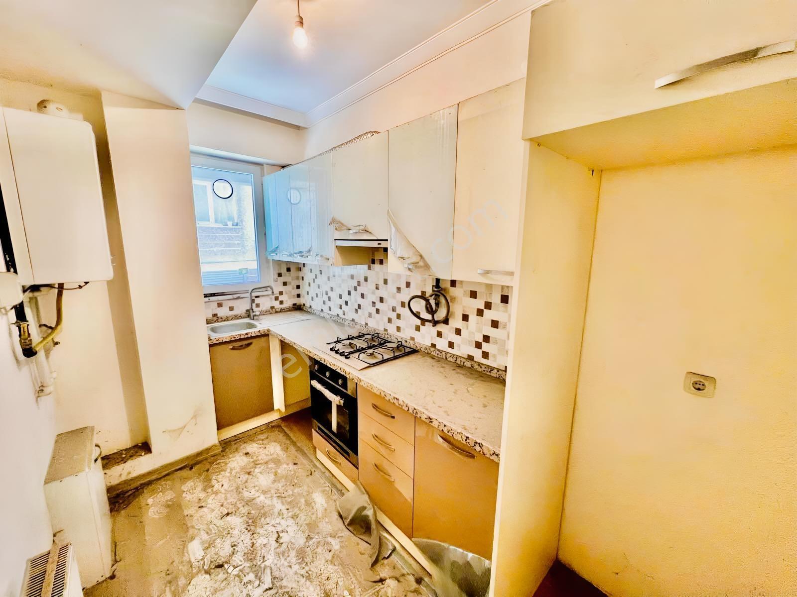 İmren Gayrimenkulden Sefaköy Merkezde 2+1 75 M2 Y.girş Yeni Bina — fotoğraf 12