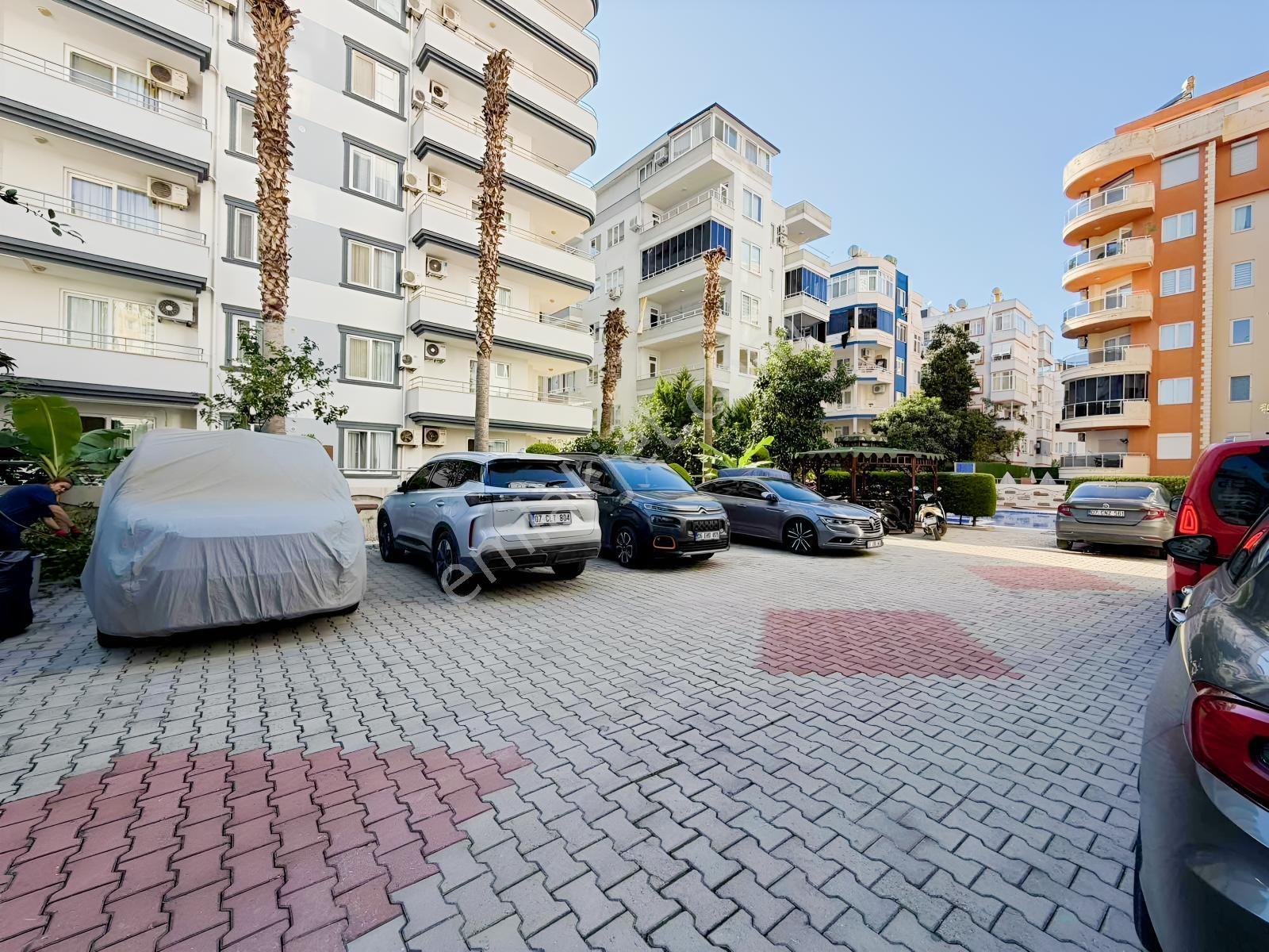 Alanya Mahmutlar Atatürk Cade Satılık Daire 1+1 Deniz Manzaralı — fotoğraf 3