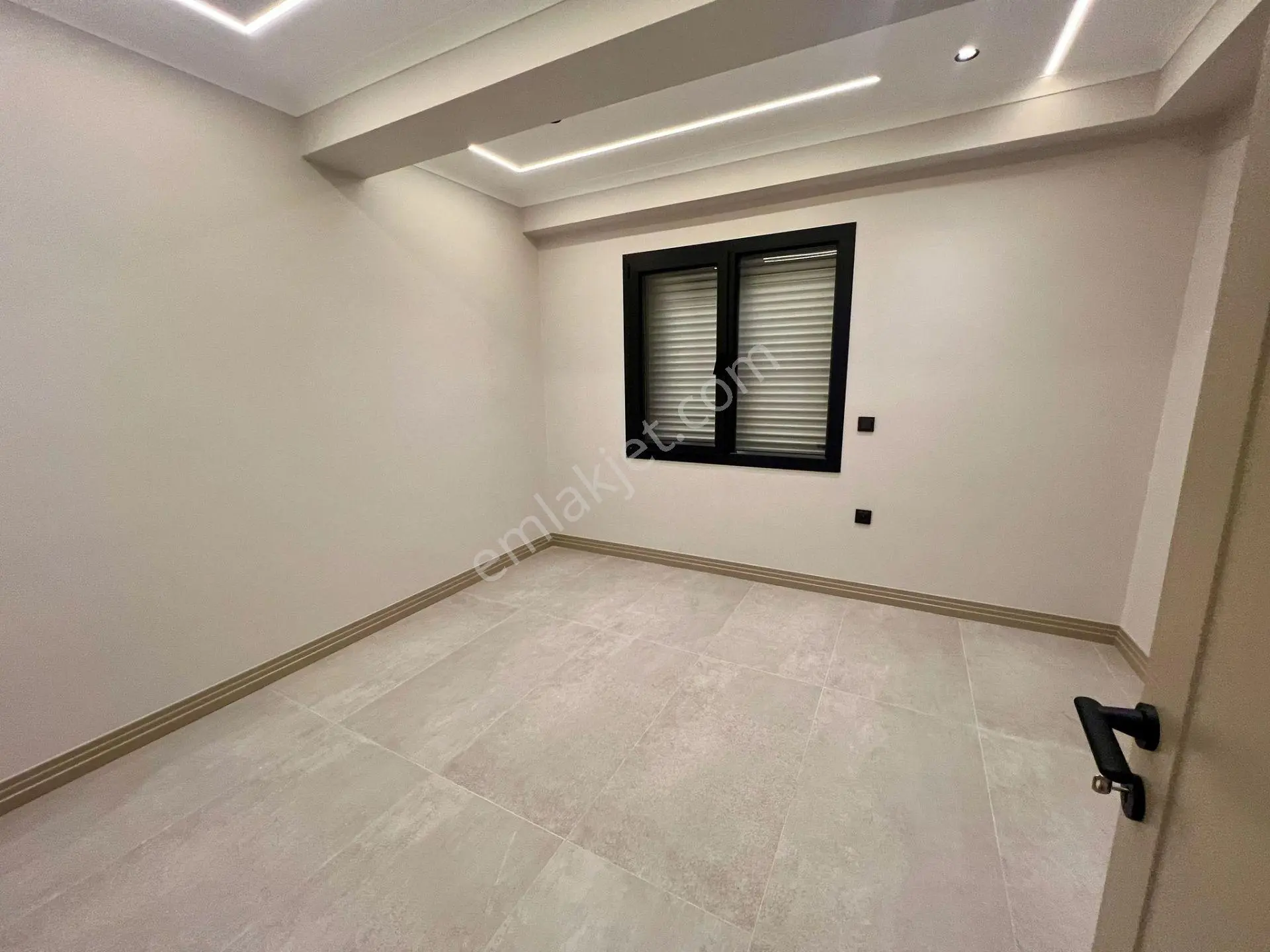 Müstakil Tadında Denize 100 Metre 2+1 Daire — fotoğraf 25