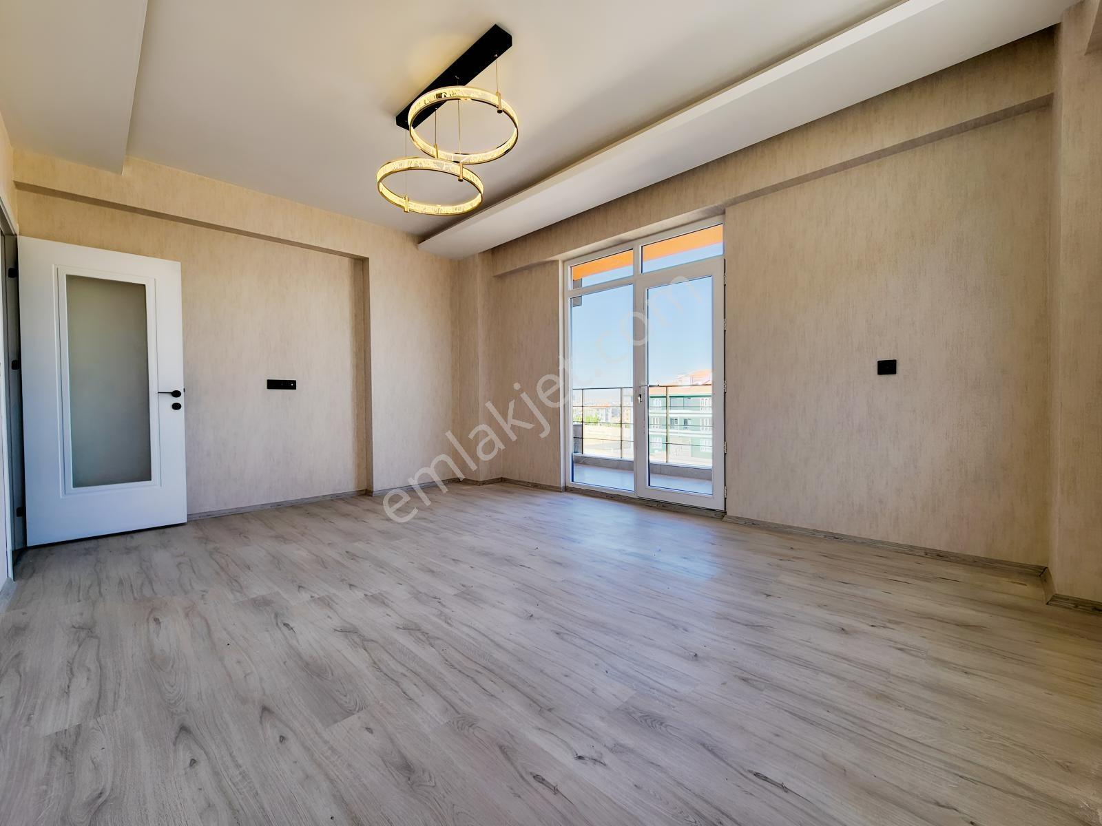 Yüksel Şahin Den S.eyyubi De 2,5+1 Memur Kiracılı Bakımlı Daire — fotoğraf 13
