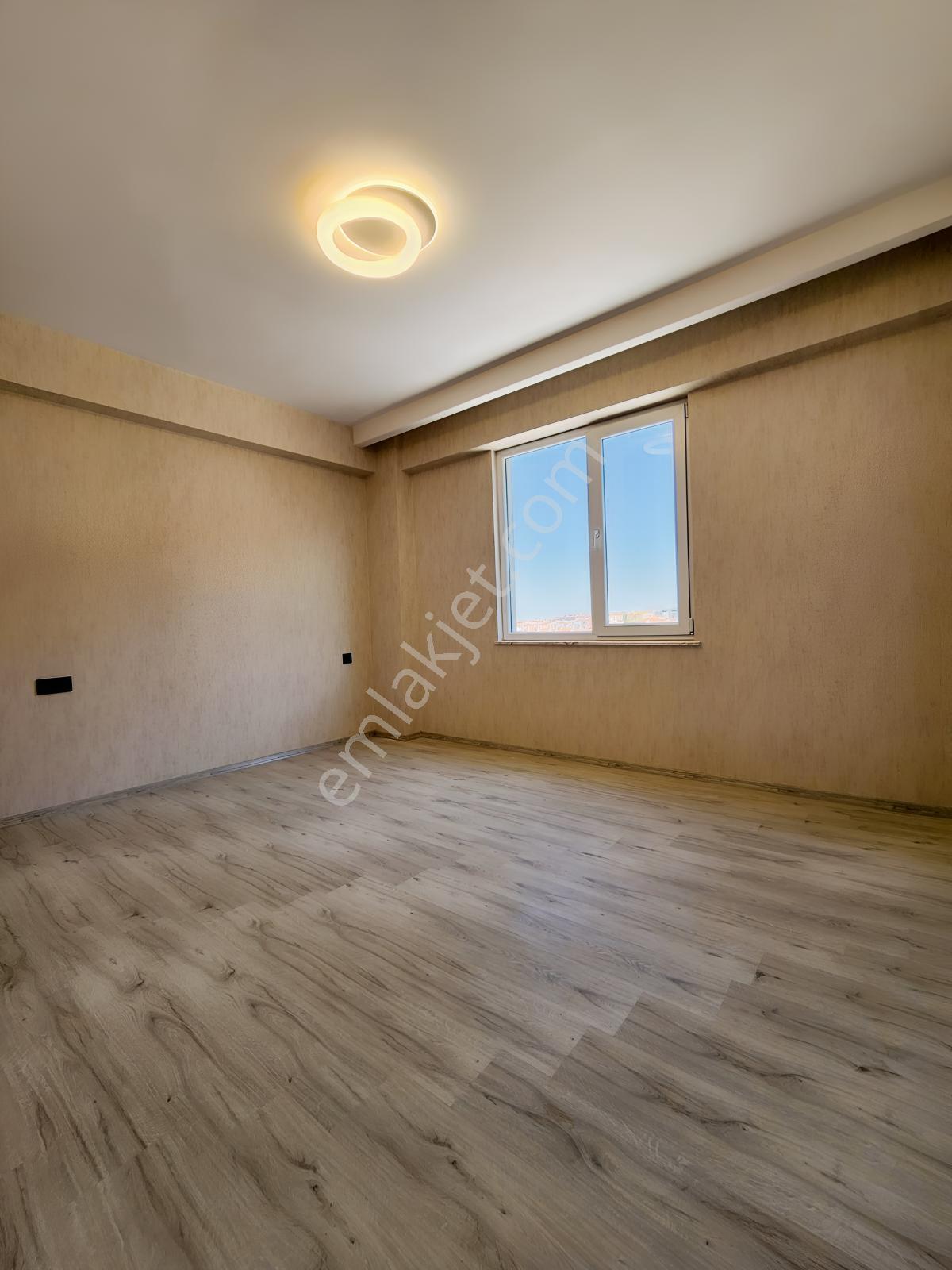 Yüksel Şahin Den S.eyyubi De 2,5+1 Memur Kiracılı Bakımlı Daire — fotoğraf 15